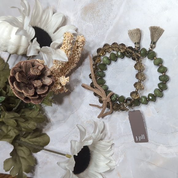 J. JILL Tropical Dreams Green and Tan Beaded Stretch Bracelets NWT - Picture 2 of 6